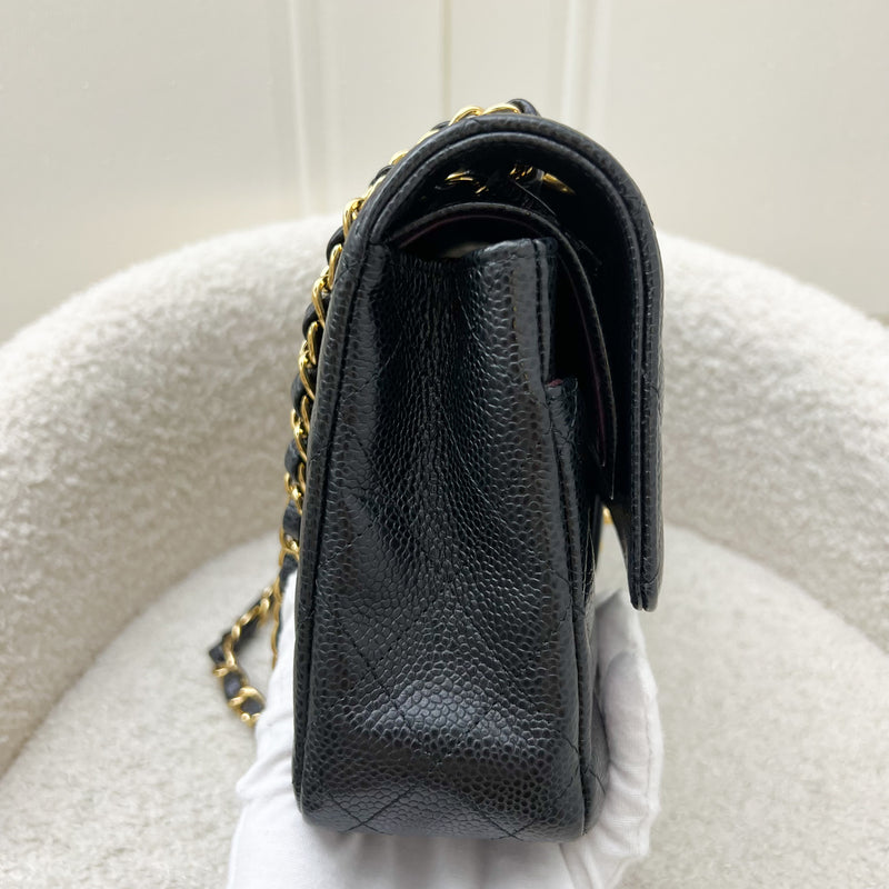 Chanel Medium Classic Flap CF in Black Caviar and GHW