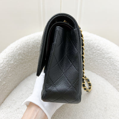 Chanel Medium Classic Flap CF in Black Caviar and GHW