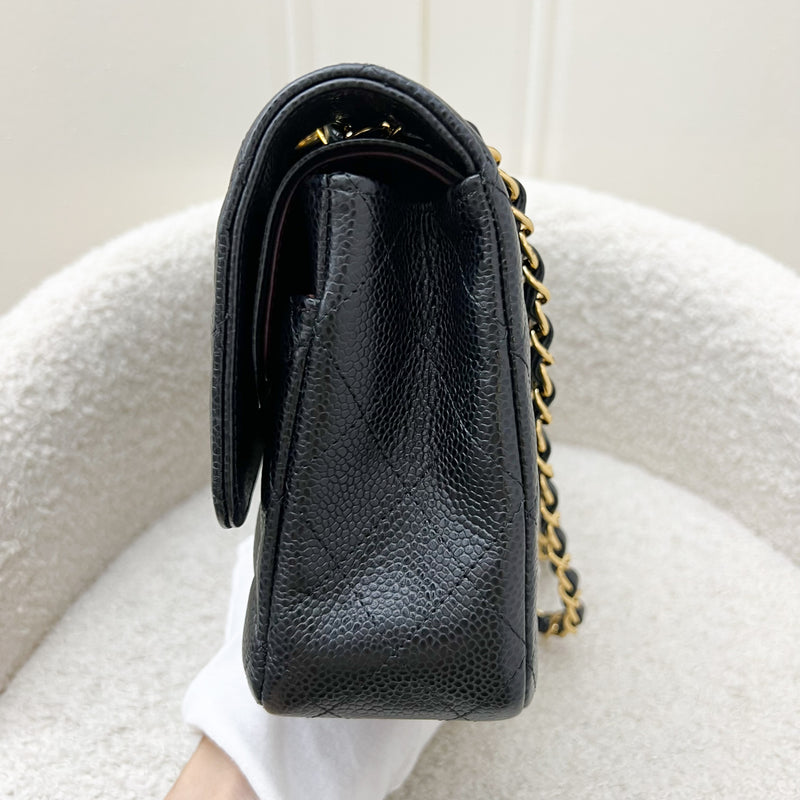 Chanel Medium Classic Flap CF in Black Caviar and GHW