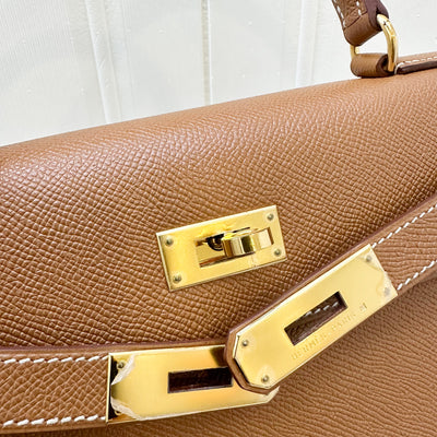 Hermes Vintage Kelly 28 Sellier in Gold Courcheval / Epsom Leather and GHW