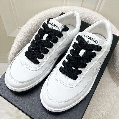 Chanel 24P CC Logo Black and White Sneakers in Calfskin Sz 37