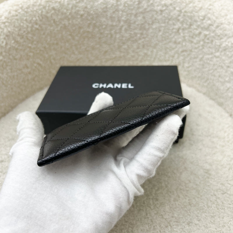 Chanel Classic Flat Card Holder in Black Caviar LGHW