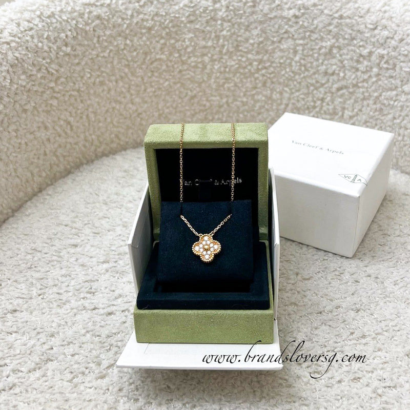 [Local Set - 2021] Van Cleef & Arpels VCA Vintage Alhambra Pendant, Paved with Round Diamonds in 18K Rose Gold (Ref: VCARP2R300)