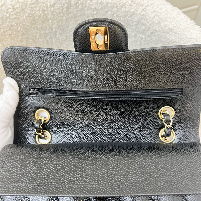 Chanel Small Classic Flap CF in Black Caviar and GHW