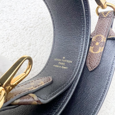 LV Bandoulière Strap in Monogram Canvas and GHW