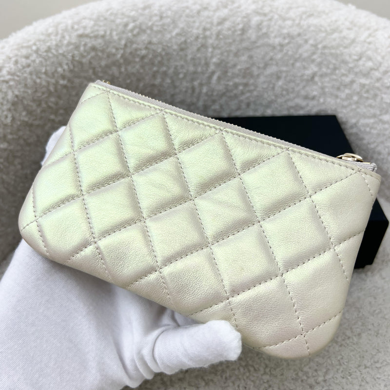 Chanel Mini O-Case in Iridescent White Lambskin LGHW