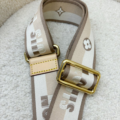 LV Speedy Bandouliere 20 in Monogram Canvas and Adjustable Beige Patterned Strap