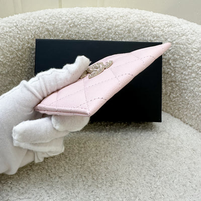 Chanel Classic Flat Card Holder in 22S Pink Caviar LGHW