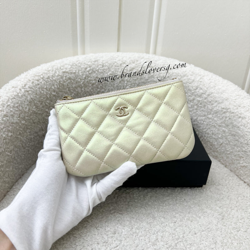 Chanel Mini O-Case in Iridescent White Lambskin LGHW