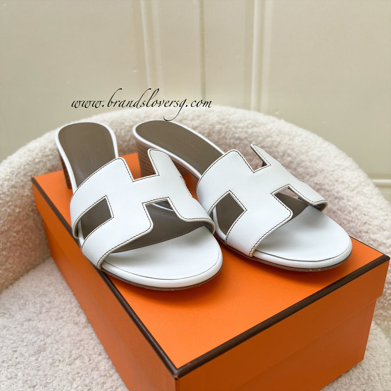 Hermes Oasis Sandal in White Blanc Calfskin Sz37