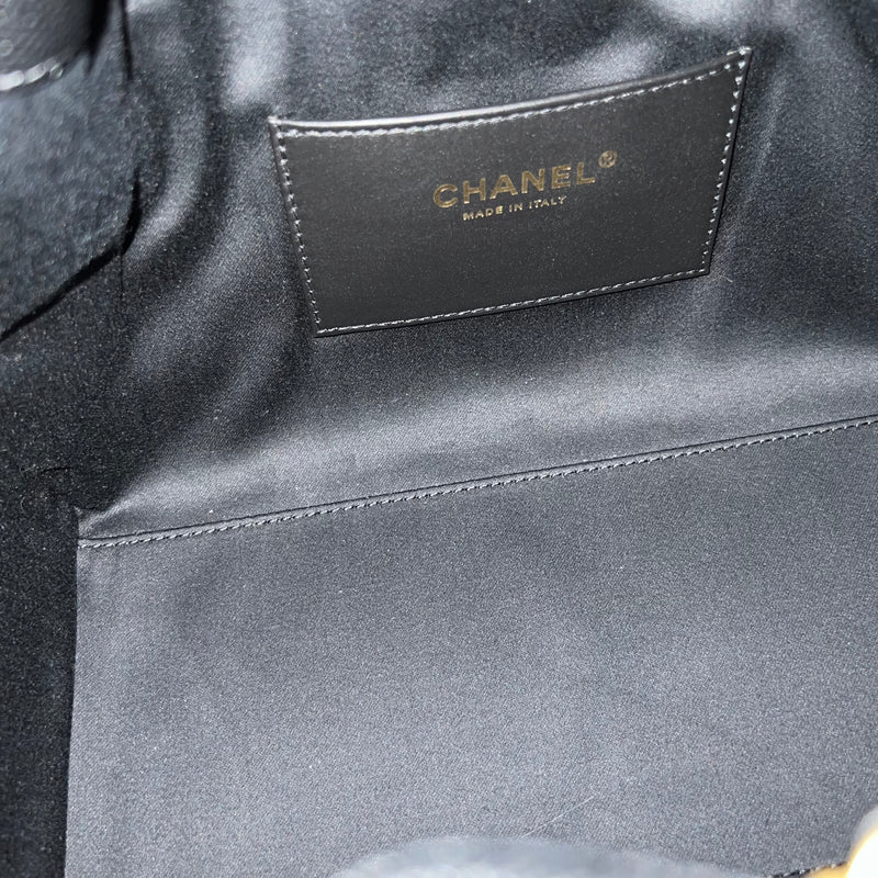 Chanel 25 Small Hobo Bag in Black Caviar and AGHW (Model: AS5293)