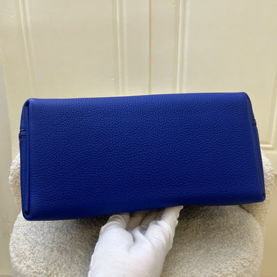 Hermes 24/24 29 Verso Bag in Bleu Royal Leather, Fauve Interior and GHW