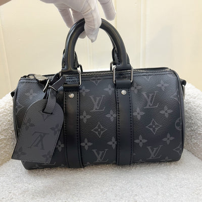 LV Keepall Bandoulière 25 in Monogram Eclipse Reverse Canvas SHW