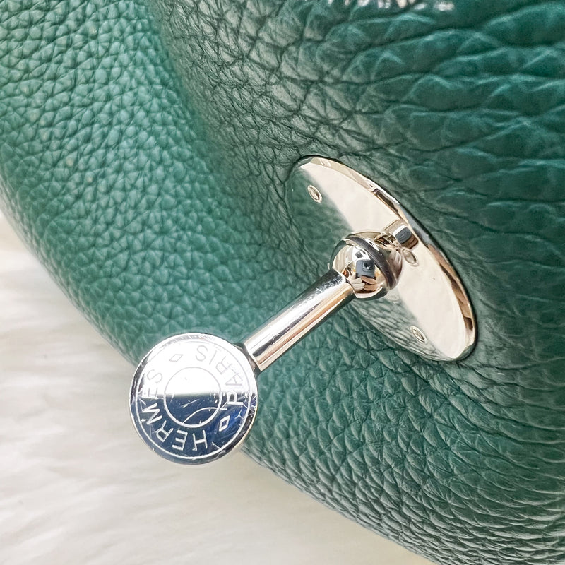 Hermes Lindy 30 in Green (Likely Malachite) Clemence Leather and PHW