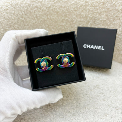 Chanel 18C CC Double Changeable Classic Logo Earrings in LGHW and Rainbow HW