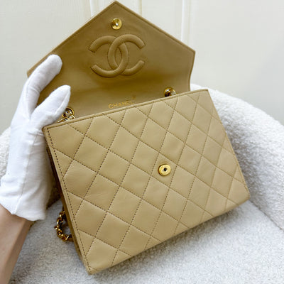 Chanel Small Vintage Push Lock Flap in Beige Lambskin and GHW