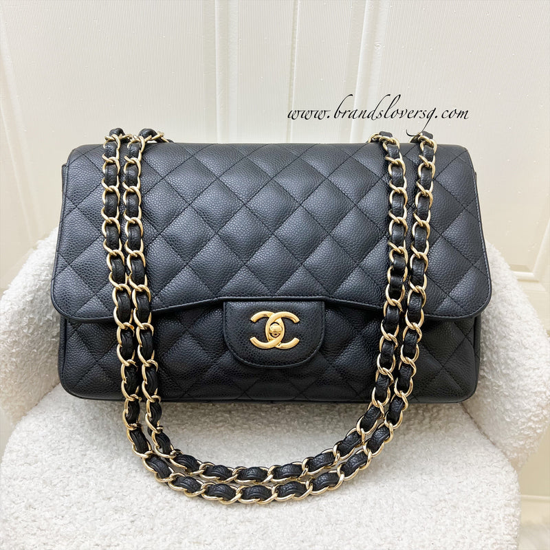 Chanel Classic Jumbo Single Flap SF in Black Caviar and GHW