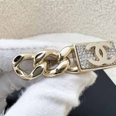 Chanel CC Logo Hair Clip with Crystals in GHW