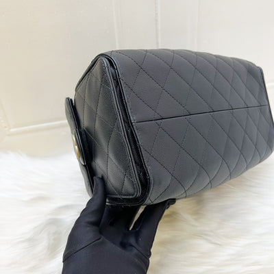 Chanel 25 Small Hobo Bag in Black Caviar and AGHW (Model: AS5293)