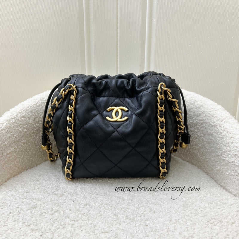 Chanel Seasonal Chains Drawstring Bag in Black Lambskin AGHW