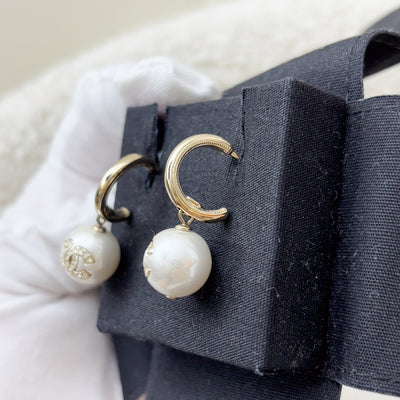 Chanel 22S Pearl with Crystals Studded CC Logo Earrings in LGHW