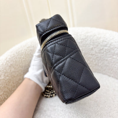 Chanel 25C Vanity / Clutch with Chain (LP Style Bag) in Black Caviar and LGHW