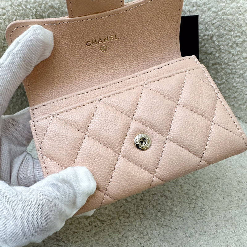 Chanel Classic Snap Card Holder in 24C Pink / Beige Caviar and LGHW