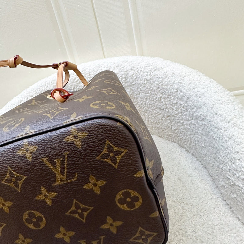 LV Neonoe BB Bucket Bag in Monogram Canvas and GHW