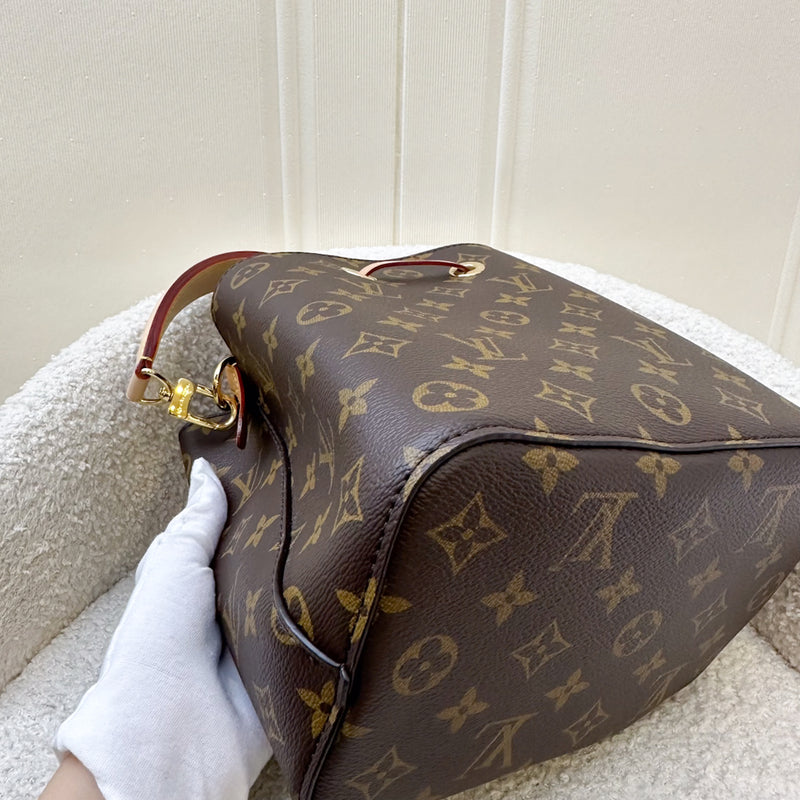 LV Neonoe BB Bucket Bag in Monogram Canvas and GHW