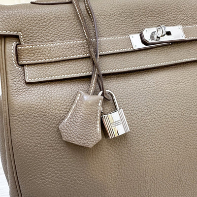 Hermes Kelly 35 in Etoupe Togo Leather and PHW