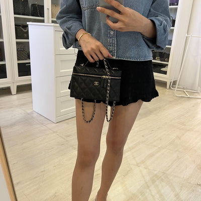 [Brand New Aug 2025] Chanel 25B Vanity / Clutch with Chain (LP Style Bag) in Black Caviar and LGHW (Model: AP4385)