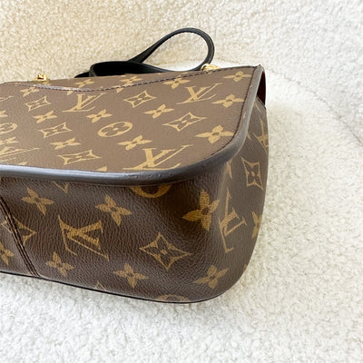 LV Passy Shoulder Bag in Monogram Canvas and GHW