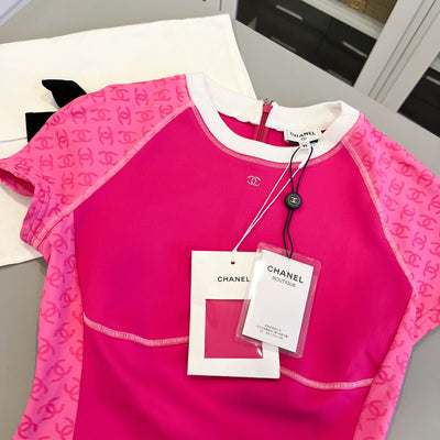 Chanel 24P T-shirt Top in Hot Pink Polyamide / Elastane Sz 36