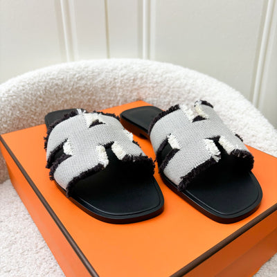 Hermes Oran Toile H Sandals in Prunoir / Noir Size 36