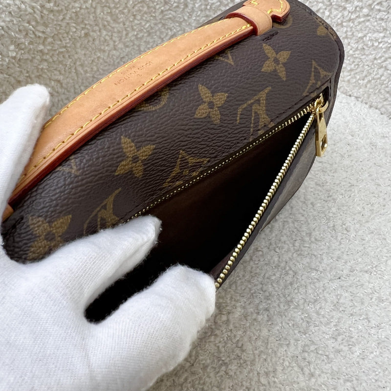 LV Pochette Metis East West in Monogram Canvas and GHW (Model: M46279)
