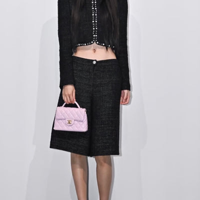 Chanel 25P Bermuda Shorts in Black Viscose / Cotton Tweed Sz 38