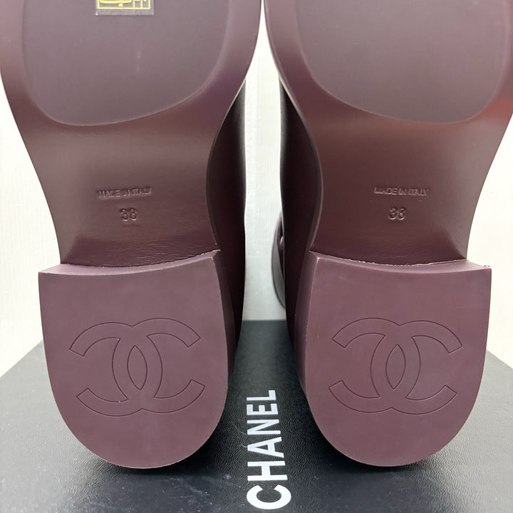 Chanel Ankle Boots in Burgundy Calf Leather and Black Tip Sz