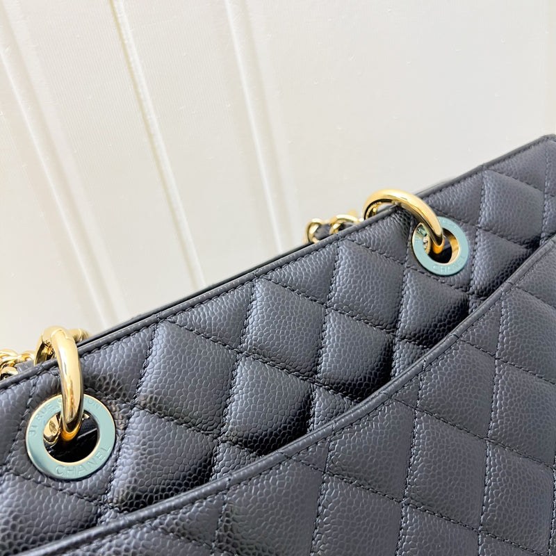 Chanel Grand Shopping Tote GST in Black Caviar and GHW