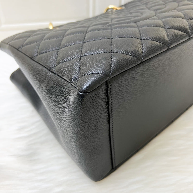 Chanel Grand Shopping Tote GST in Black Caviar and GHW