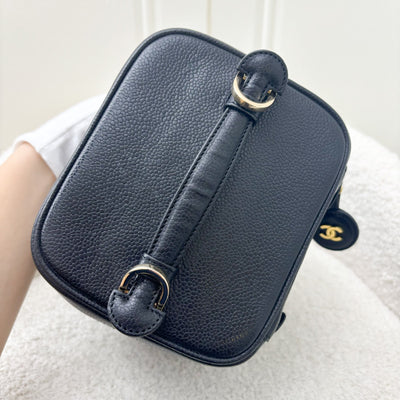 Chanel Vintage Vertical Vanity in Black Caviar and GHW