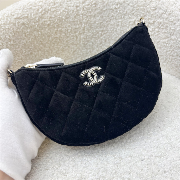 Chanel VIP Gift Crossbody Bag with Crystal Studded CC Logo