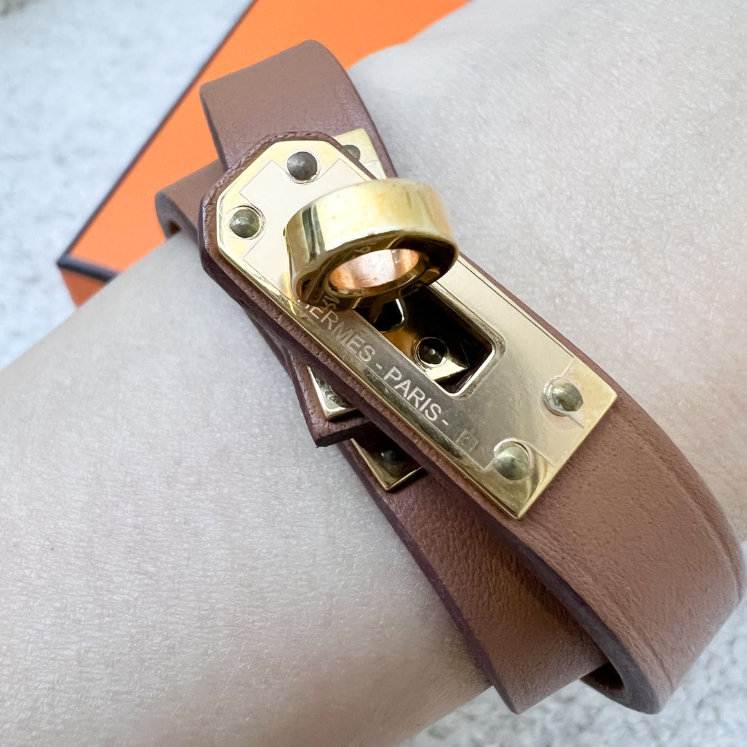 Hermes Mini Kelly Double Tour Bracelet in Gold Swift Leather  display picture 1