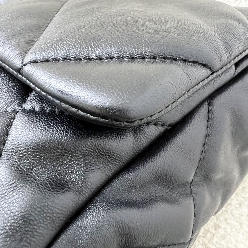 Chanel 19 Medium / Large Flap in Black Lambskin and 3-tone HW