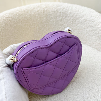 Chanel 22S Heart Clutch with Chain (Small Size) in Purple Lambskin and LGHW