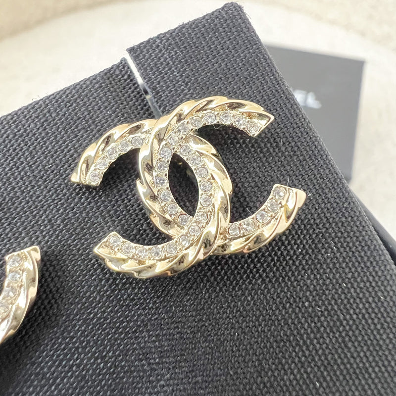 Chanel 23B CC Logo Earrings in SHW