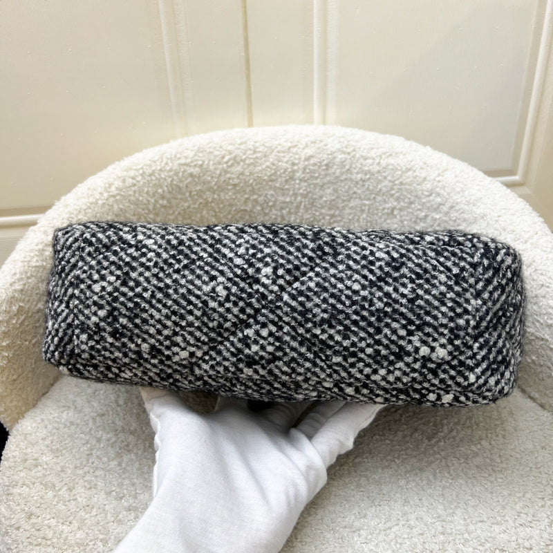 Chanel 19 Small Flap in Black and White Tweed Fabric and 3-tone HW