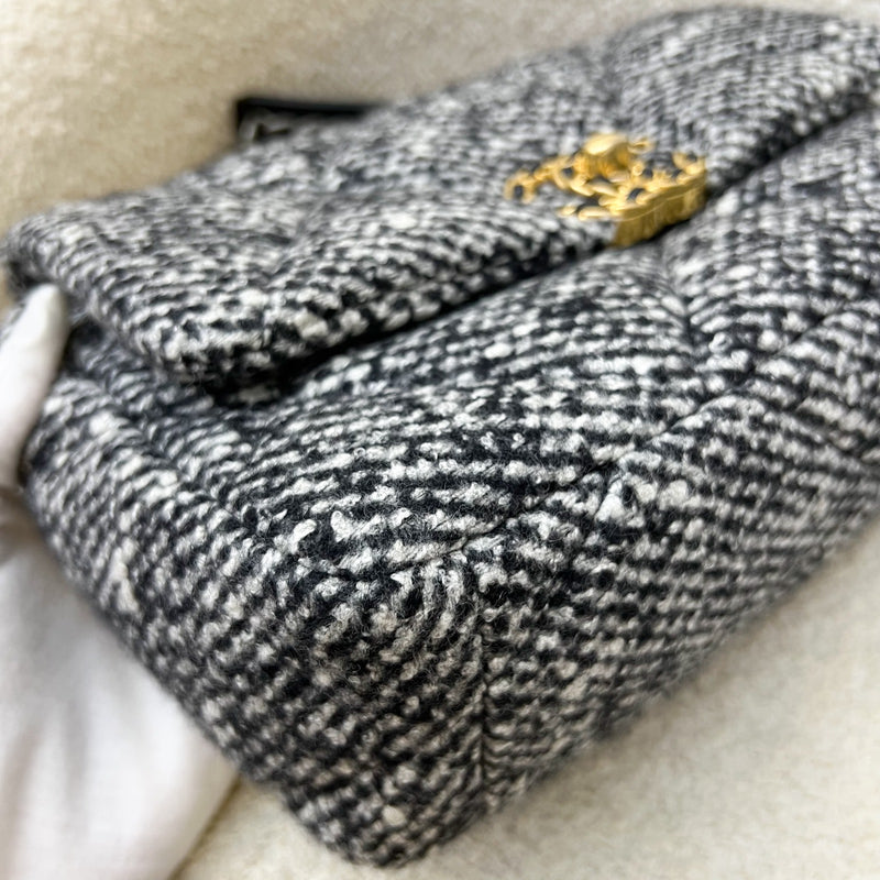 Chanel 19 Small Flap in Black and White Tweed Fabric and 3-tone HW