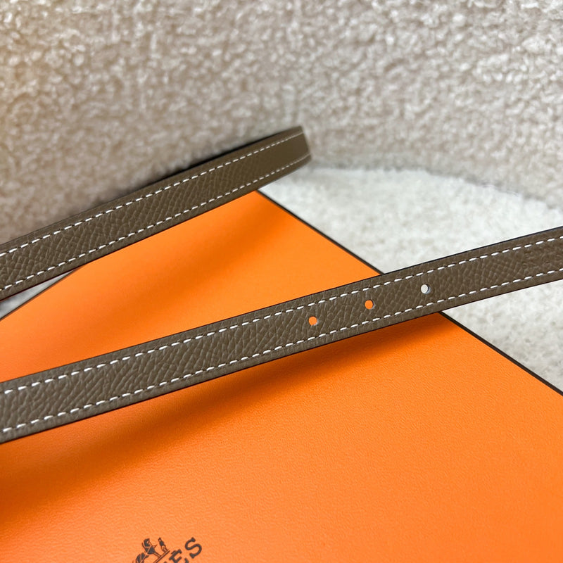 Hermes Roulis Belt Buckle and Reversible Leather Strap in Noir / Etoupe and PHW Sz 80 (78-81cm)