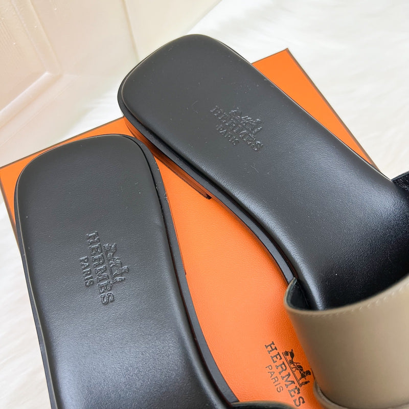 Hermes Guilia Sandals in Etoupe Calfskin and PHW Sz 40