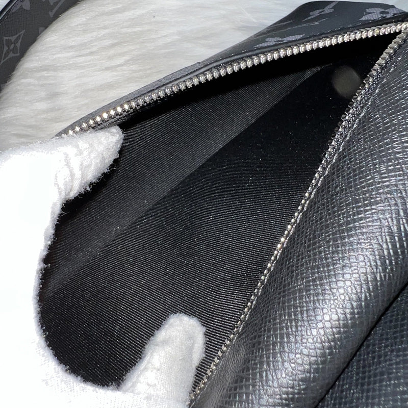 LV Outdoor Messenger Bag in Monogram Eclipse Canvas, Taiga Cowhide leather and SHW (Model: M30233)